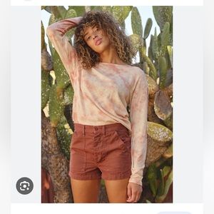 Amo scoop neck tee sherbet tie dye long sleeve size Small NWT